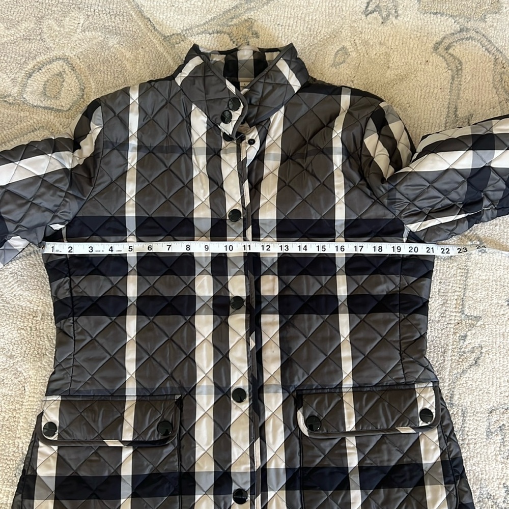 - Burberry Jacket - Picture 10 of 11